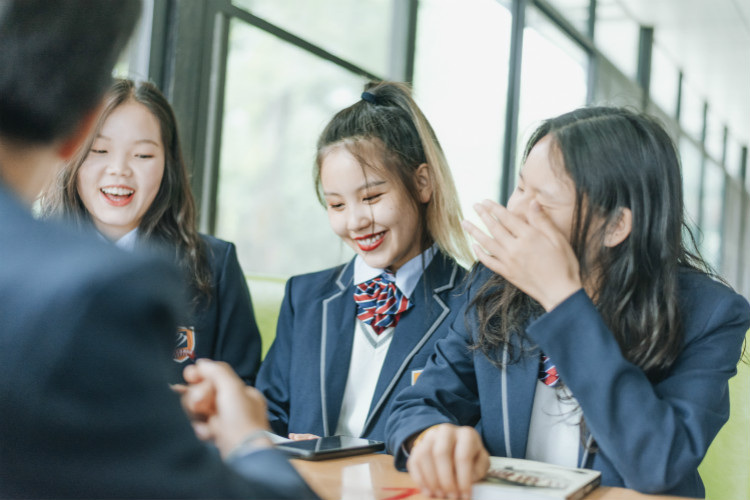 人人出彩 技能強(qiáng)國(guó)，新華邀你體驗(yàn)工匠精神