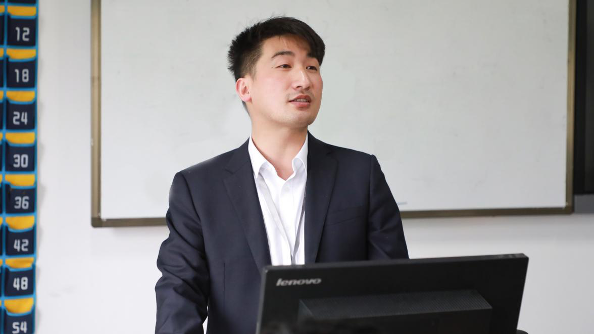 這個動漫火了！揭秘《新華小趣事》創作團隊背后的故事！