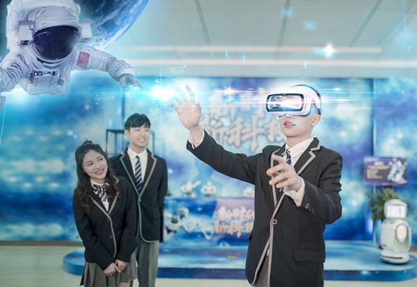 都2022年了，現在入行互聯網晚不晚？好就業嗎？