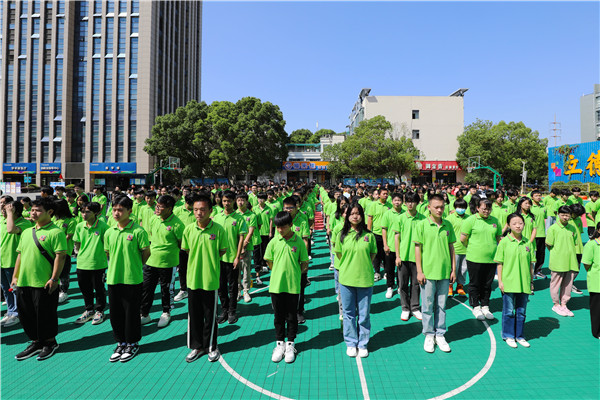 新生力量 向上成長|南京新華2022年秋季新生職業素質拓展訓練正式開營！