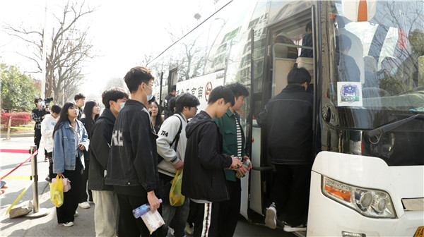 互聯網體驗之旅|南京新華赴交換空間參觀活動圓滿落幕