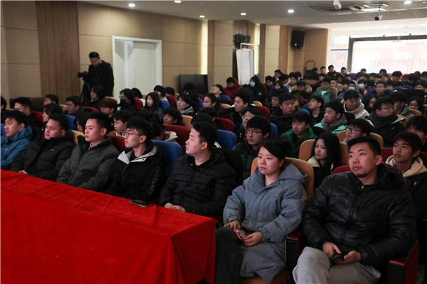 南京新華舉行消防知識宣講活動，提升學生安全意識