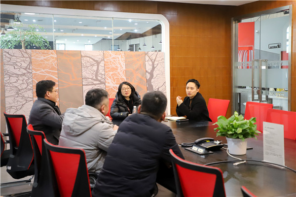 產教融合謀發(fā)展 訪企拓崗促就業(yè)