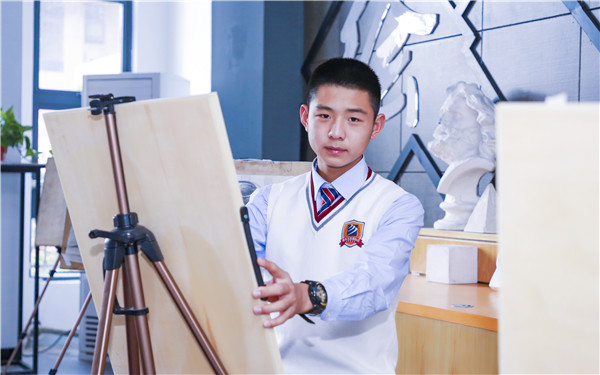 初中男生學什么專業前景好